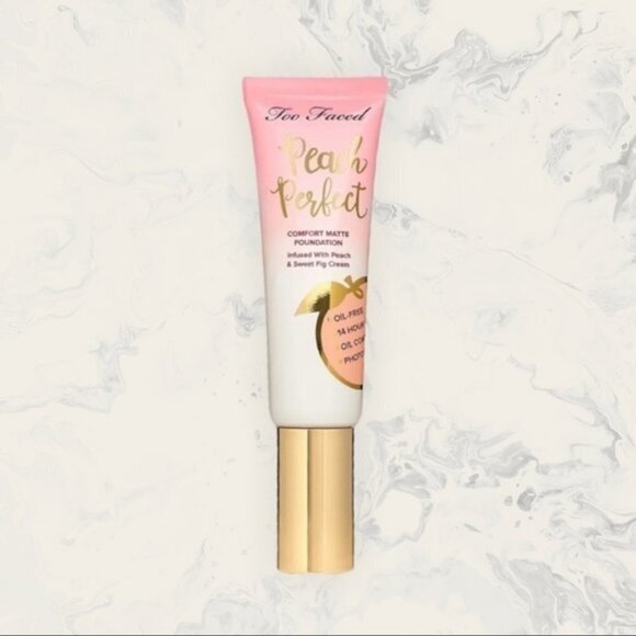 Too Faced Peach Perfect Comfort Matte Foundation in Sable - Picture 2 of 5